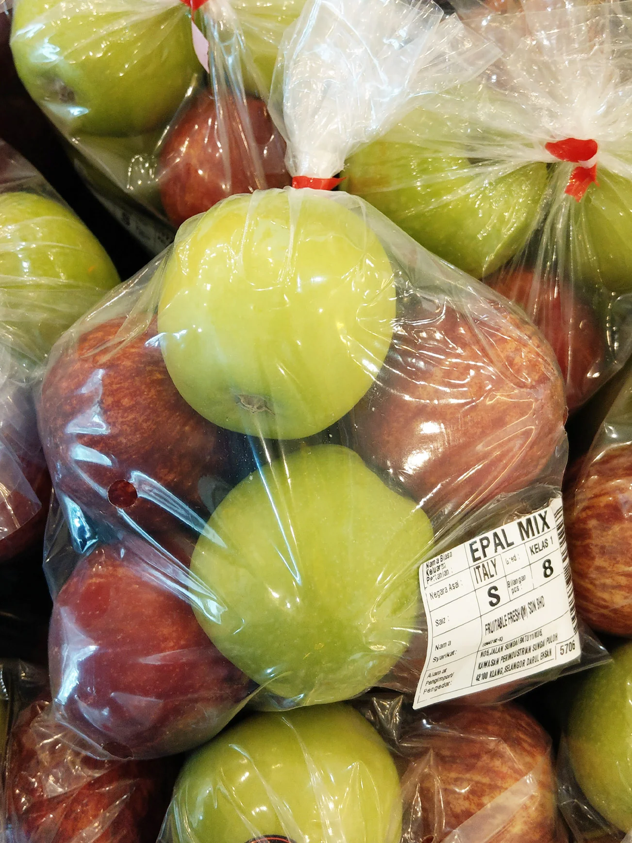 MIX GREEN AND RED APPLE 8S PKT - Image 3