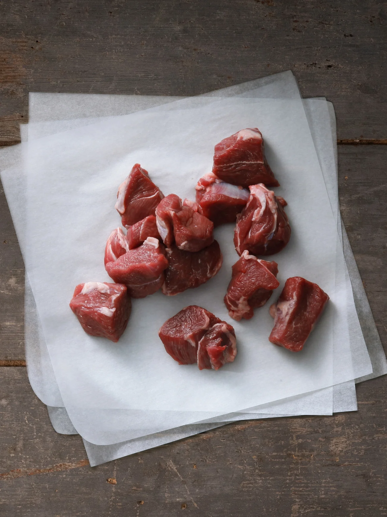 NZ BONELESS LAMB LEG CUBE 190G R