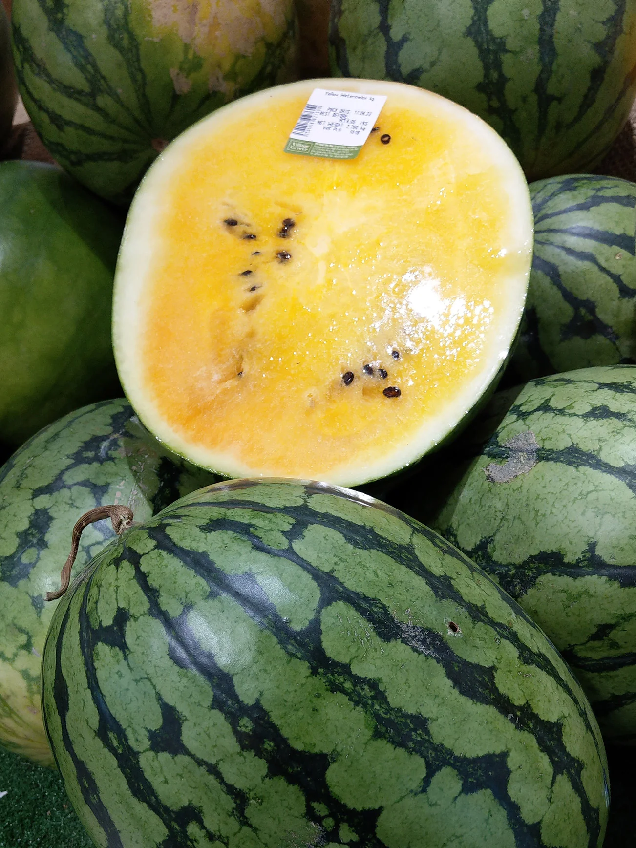 YELLOW WATERMELON CUT (+/-2.5KG) - Image 4